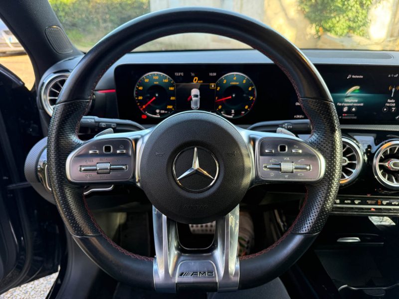 MERCEDES CLASSE A 180 AMG LINE  2020