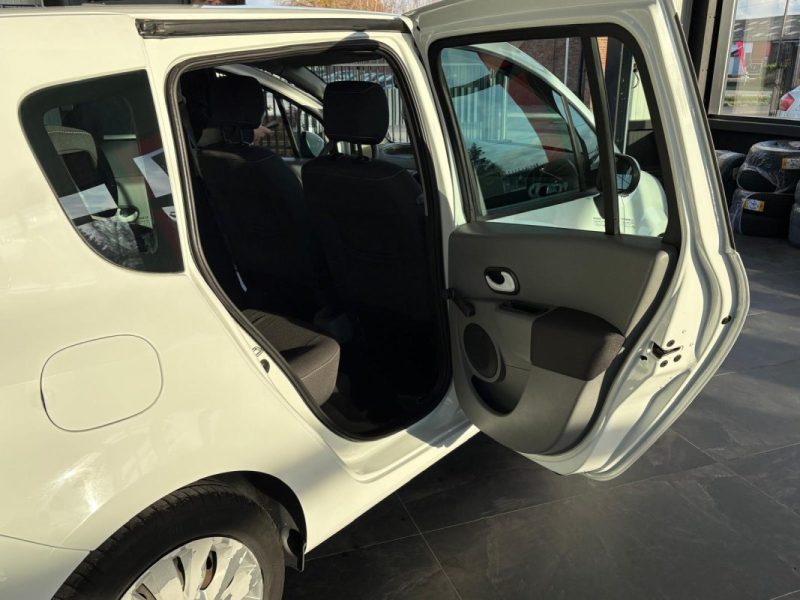 🔹 Renault Modus 1.5 dCi – 75 chevaux – Finition Yahoo - Suivi complet - Etat neuf - Garantie 6 mois