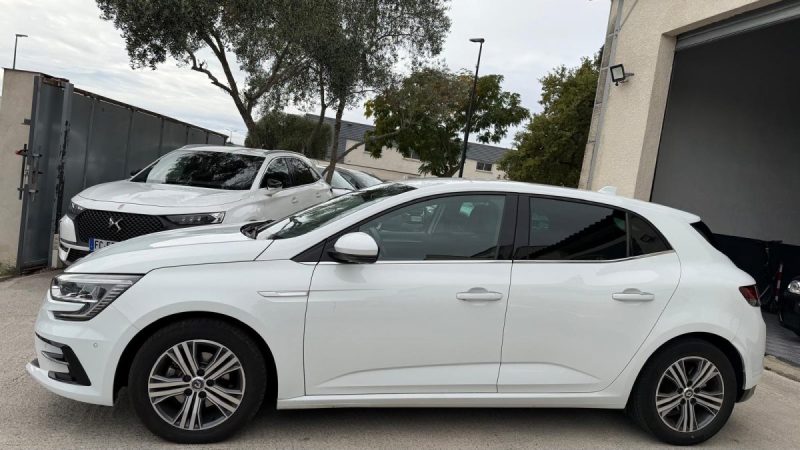 RENAULT MEGANE 1.3 TCE 140CH FAP BUSINESS INTENS sur équipé