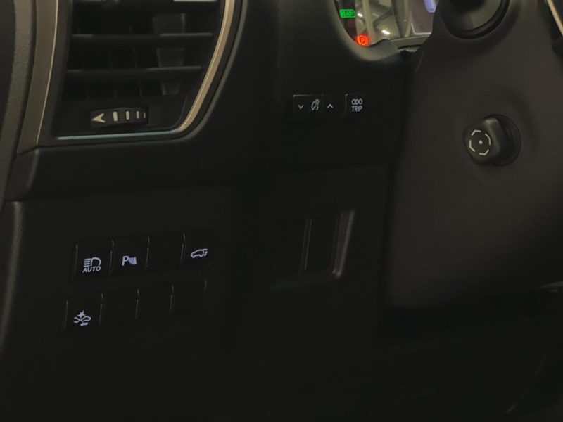 LEXUS NX 300H-E F SPORT 155CH 1ER M 