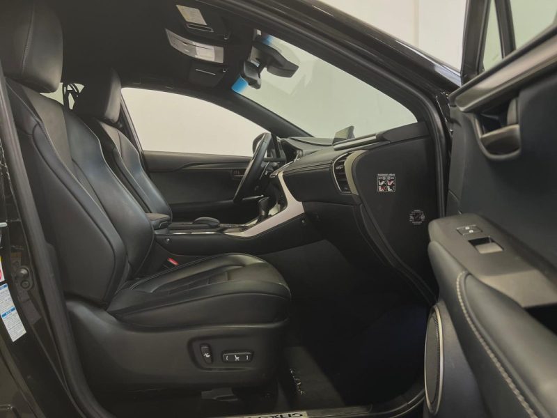 LEXUS NX 300H-E F SPORT 155CH 1ER M 