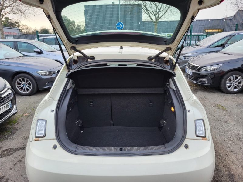 AUDI A1 1.6 TDI 105 cv - Ambition - GARANTIE 12 Mois