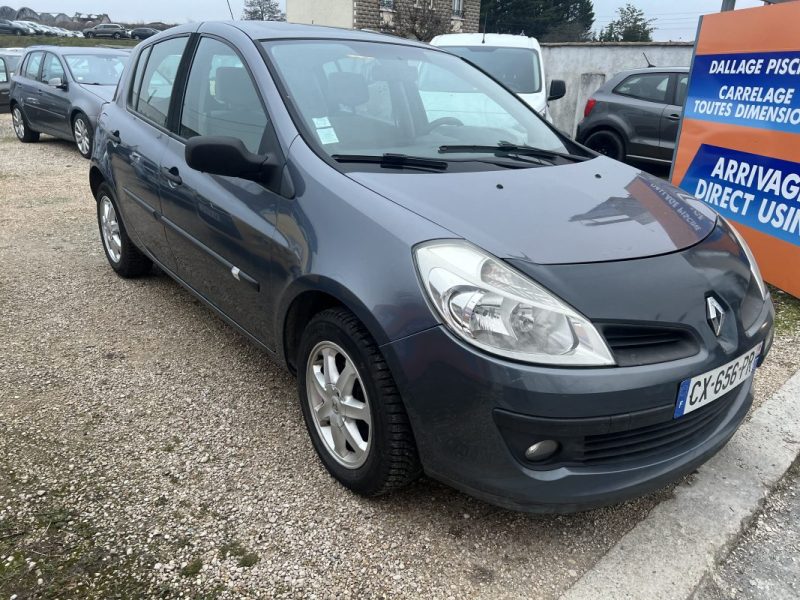 RENAULT  CLIO 3  2005