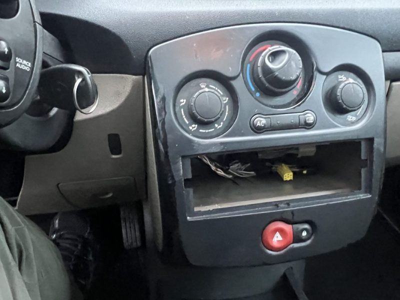 RENAULT  CLIO 3  2005