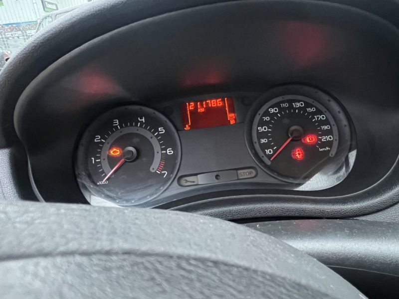 RENAULT  CLIO 3  2005