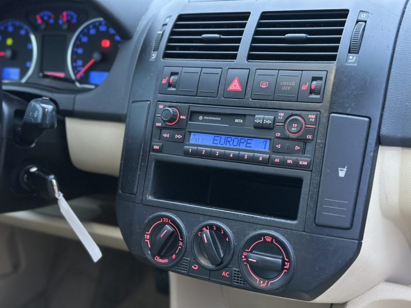 Polo 1,4L 75 CV Boite Automatique / Paiement 4X ou 10X Possible