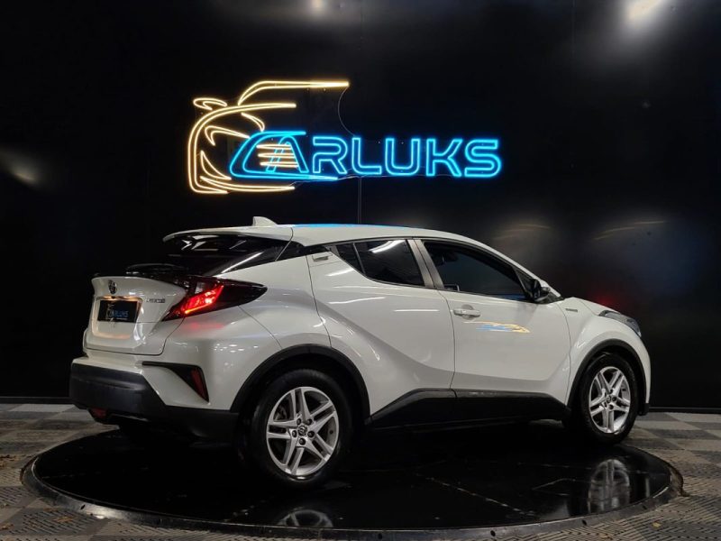 TOYOTA C-HR 122H DYNAMIC BUSINESS / SIEGES CHAUFFANTS / CAMERA / CARPLAY 2020