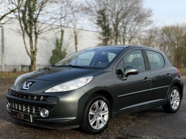 PEUGEOT 207 1.6 VTi 120ch Executive Pack – 1ère MAIN – BOÎTE AUTO – Radar AR – Révisée & Garantie