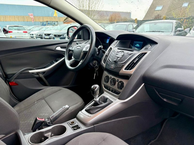 FORD FOCUS 