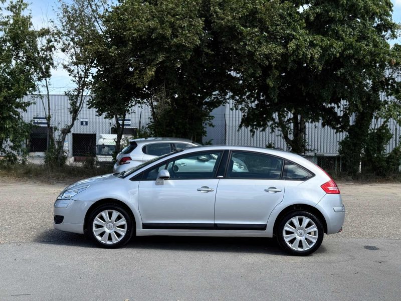 Citroën C4 1.6 HDI 110CH Exclusive – Régulateur – Clim Auto – Jantes Alu – Révisée & Garantie 6 mois
