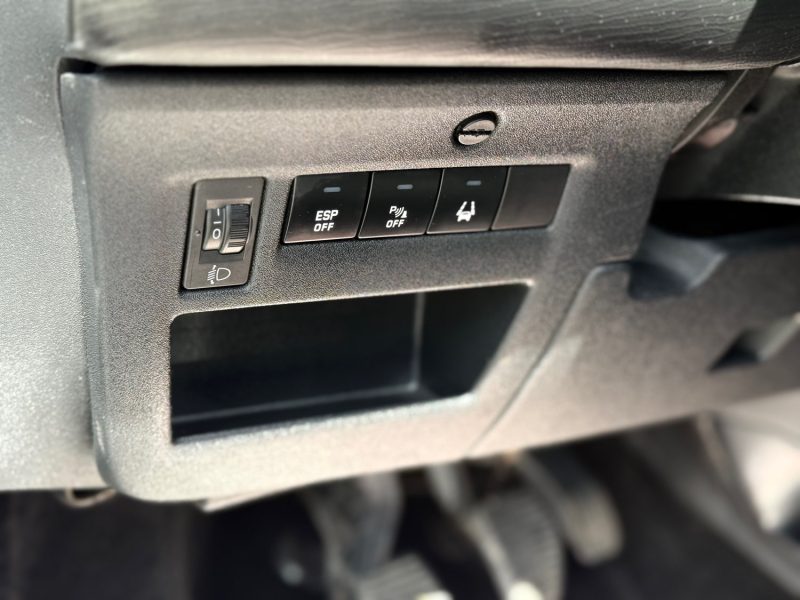 Citroën C4 1.6 HDI 110CH Exclusive – Régulateur – Clim Auto – Jantes Alu – Révisée & Garantie 6 mois