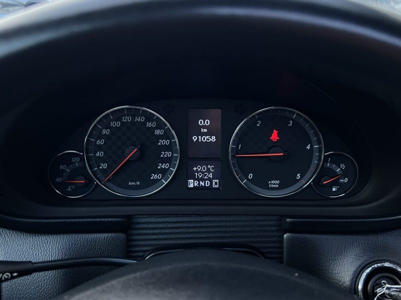 MERCEDES CLASSE CLC 220 CDI 2.2 150 Cv 1ERE MAIN TOIT OUVRANT CUIR BOITE AUTOMATIQUE - GARANTIE 1 AN