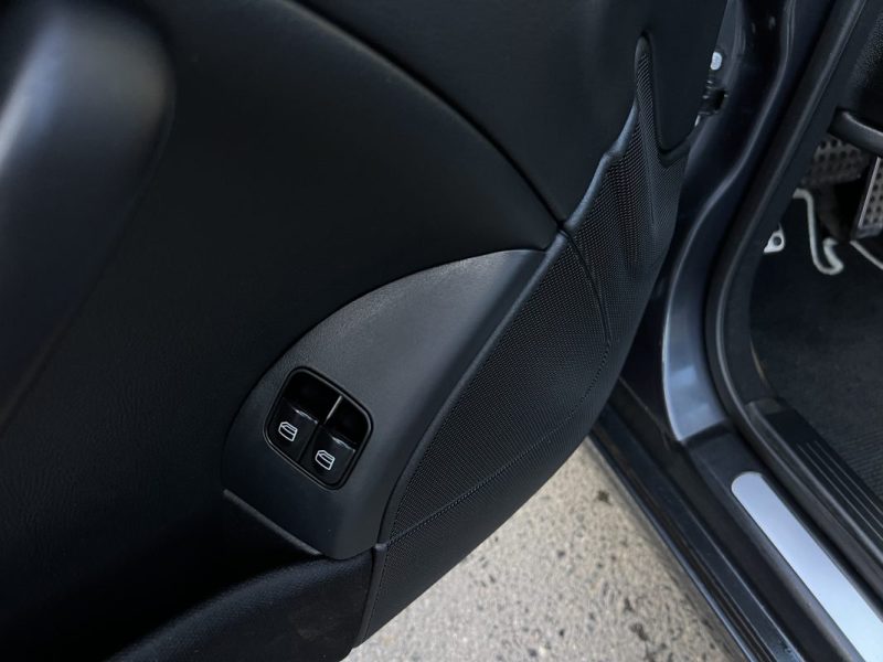 MERCEDES CLASSE CLC 220 CDI 2.2 150 Cv 1ERE MAIN TOIT OUVRANT CUIR BOITE AUTOMATIQUE - GARANTIE 1 AN