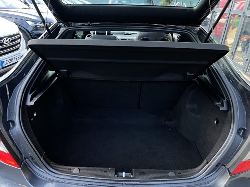 MERCEDES CLASSE CLC 220 CDI 2.2 150 Cv 1ERE MAIN TOIT OUVRANT CUIR BOITE AUTOMATIQUE - GARANTIE 1 AN