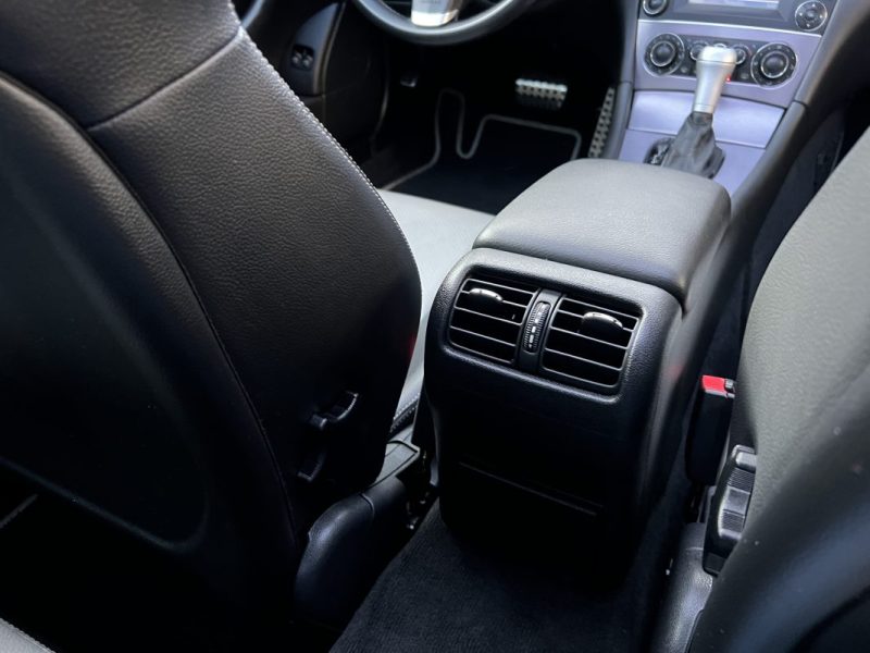 MERCEDES CLASSE CLC 220 CDI 2.2 150 Cv 1ERE MAIN TOIT OUVRANT CUIR BOITE AUTOMATIQUE - GARANTIE 1 AN