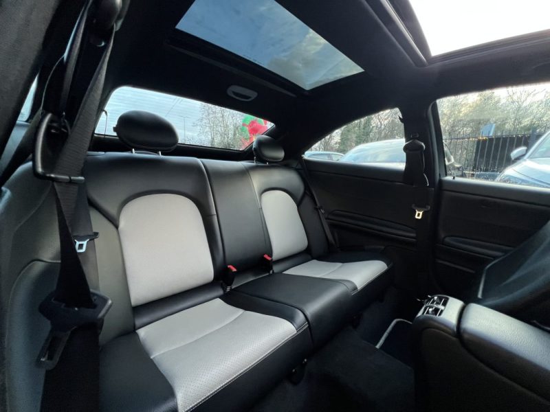 MERCEDES CLASSE CLC 220 CDI 2.2 150 Cv 1ERE MAIN TOIT OUVRANT CUIR BOITE AUTOMATIQUE - GARANTIE 1 AN