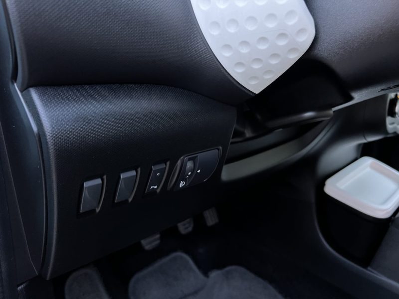 RENAULT TWINGO 3 III LIMITED 1.0 SCE 70 Cv 5 PORTES CLIMATISATION BLUETOOTH - GARANTIE 1 AN