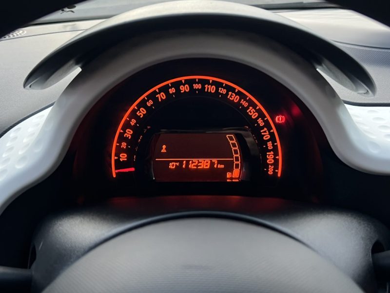 RENAULT TWINGO 3 III LIMITED 1.0 SCE 70 Cv 5 PORTES CLIMATISATION BLUETOOTH - GARANTIE 1 AN