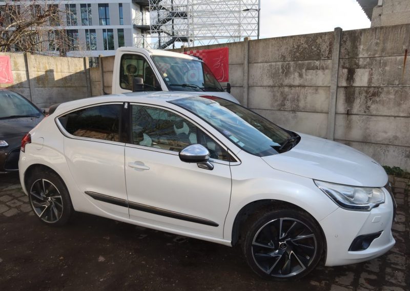 CITROEN DS4 1.6 THP 200CH SPORT CHIC 2011