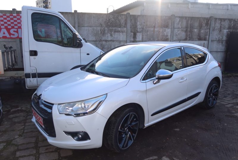 CITROEN DS4 1.6 THP 200CH SPORT CHIC 2011