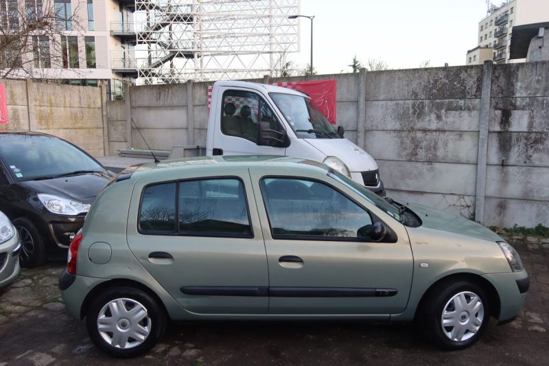RENAULT CLIO EXTRÊME 1.2I 58CH 2003