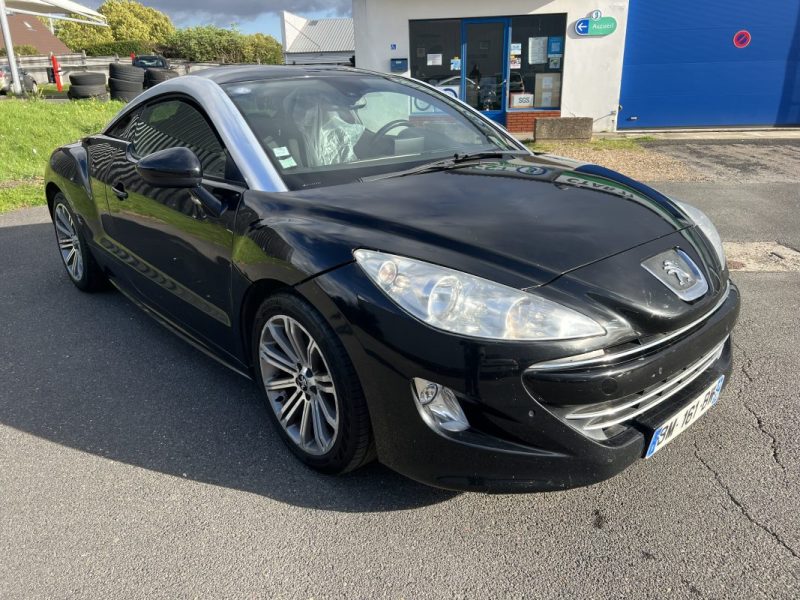 PEUGEOT RCZ  2011