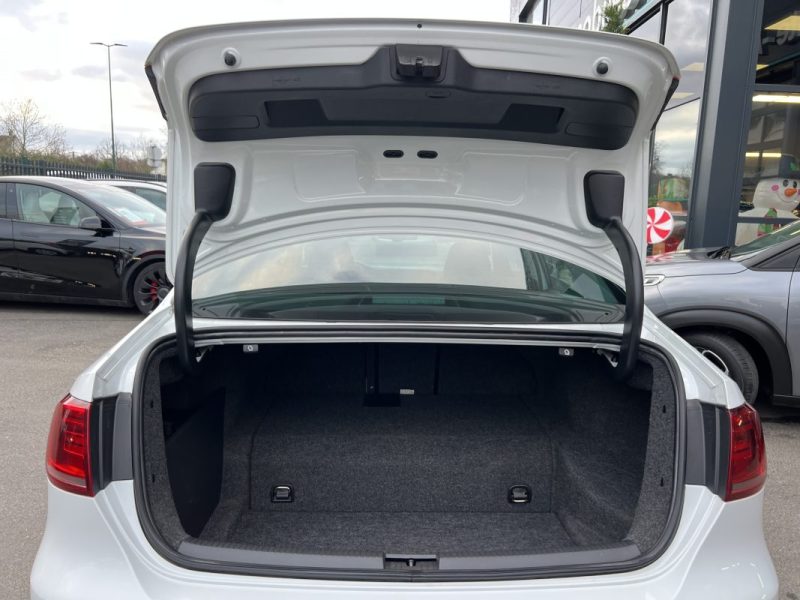 VOLKSWAGEN JETTA 4 IV HYBRID 1.4 TSI 150 Cv 1ERE MAIN / DSG7 36 300 Kms CRIT AIR 1 - GARANTIE 1 AN