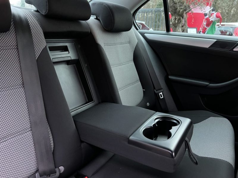 VOLKSWAGEN JETTA 4 IV HYBRID 1.4 TSI 150 Cv 1ERE MAIN / DSG7 36 300 Kms CRIT AIR 1 - GARANTIE 1 AN