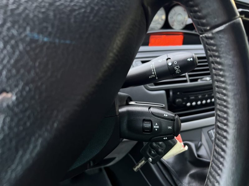 PEUGEOT 807 2.0 HDI 136 Cv 1ERE MAIN / 7 PLACES - GARANTIE 1 AN