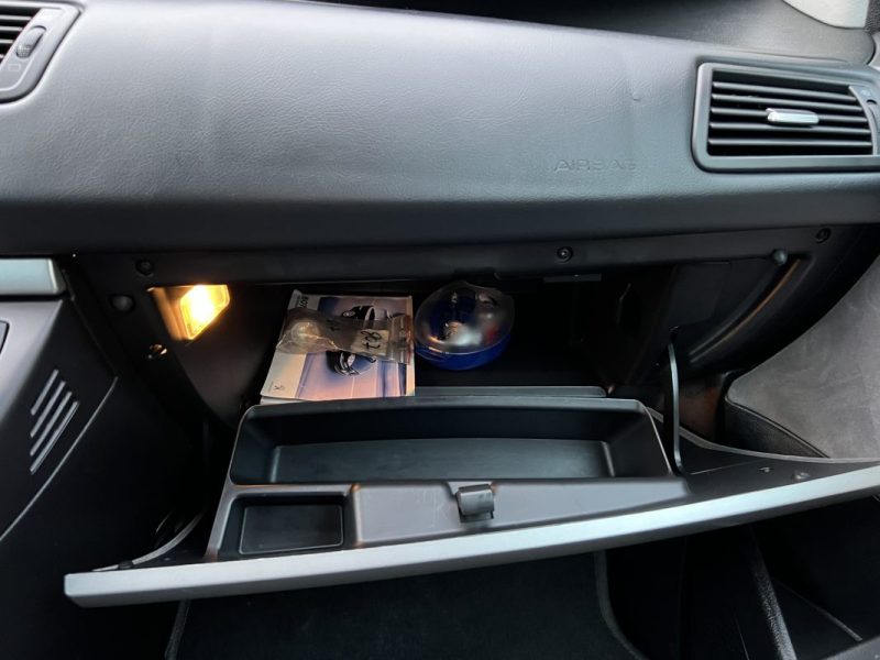 PEUGEOT 807 2.0 HDI 136 Cv 1ERE MAIN / 7 PLACES - GARANTIE 1 AN