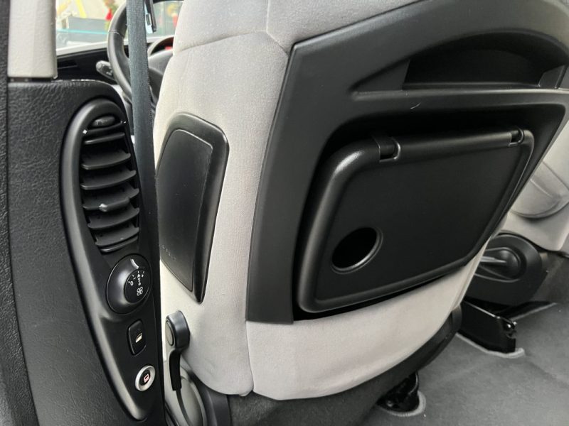 PEUGEOT 807 2.0 HDI 136 Cv 1ERE MAIN / 7 PLACES - GARANTIE 1 AN