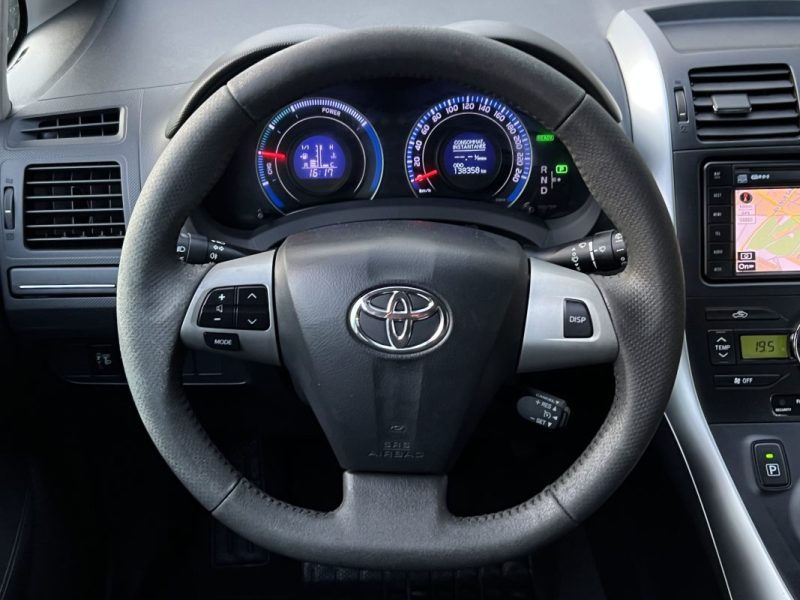 TOYOTA AURIS PHASE 2 CONNECT 1.8 VVT-i 136 HYBRID / GPS BOITE AUTOMATIQUE CRIT AIR 1 - Garantie 1 an