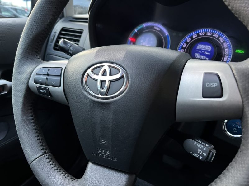 TOYOTA AURIS PHASE 2 CONNECT 1.8 VVT-i 136 HYBRID / GPS BOITE AUTOMATIQUE CRIT AIR 1 - Garantie 1 an