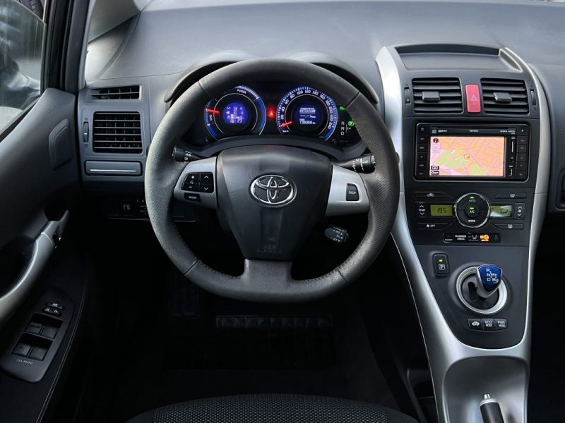 TOYOTA AURIS PHASE 2 CONNECT 1.8 VVT-i 136 HYBRID / GPS BOITE AUTOMATIQUE CRIT AIR 1 - Garantie 1 an