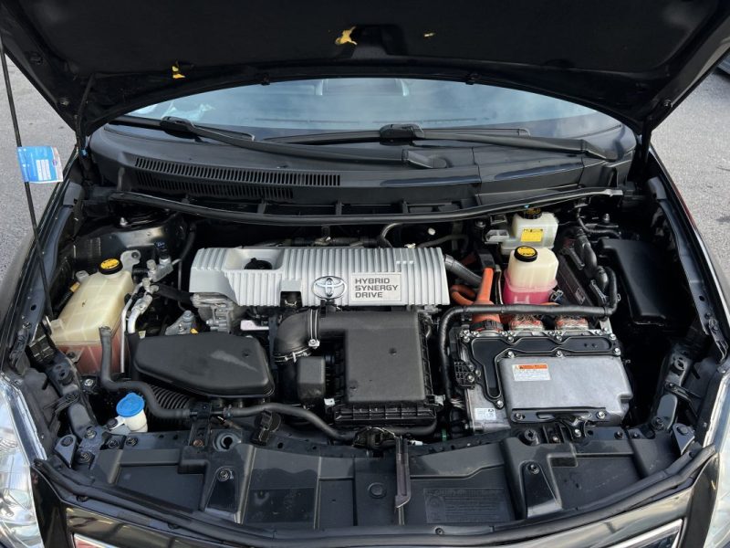 TOYOTA AURIS PHASE 2 CONNECT 1.8 VVT-i 136 HYBRID / GPS BOITE AUTOMATIQUE CRIT AIR 1 - Garantie 1 an