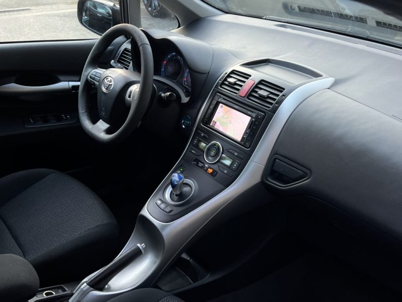 TOYOTA AURIS PHASE 2 CONNECT 1.8 VVT-i 136 HYBRID / GPS BOITE AUTOMATIQUE CRIT AIR 1 - Garantie 1 an