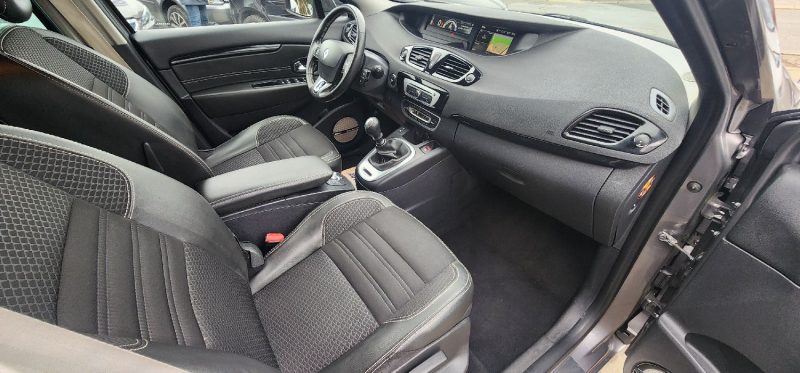 RENAULT SCENIC 3 1.6 DCI 130 BOSE 