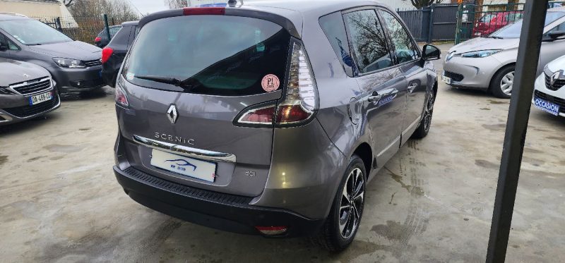 RENAULT SCENIC 3 1.6 DCI 130 BOSE 