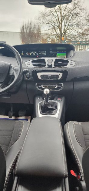 RENAULT SCENIC 3 1.6 DCI 130 BOSE 