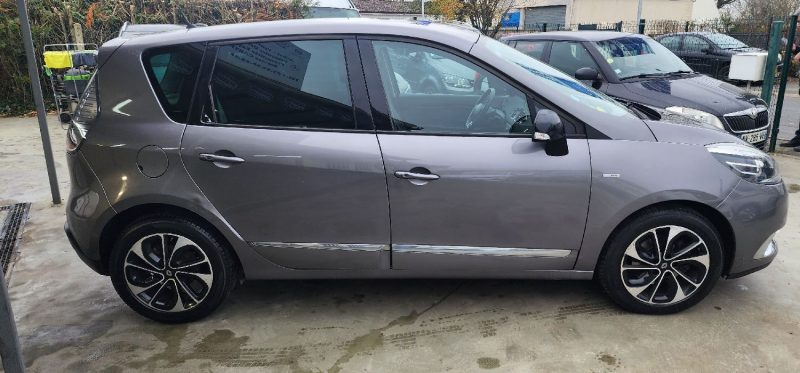 RENAULT SCENIC 3 1.6 DCI 130 BOSE 