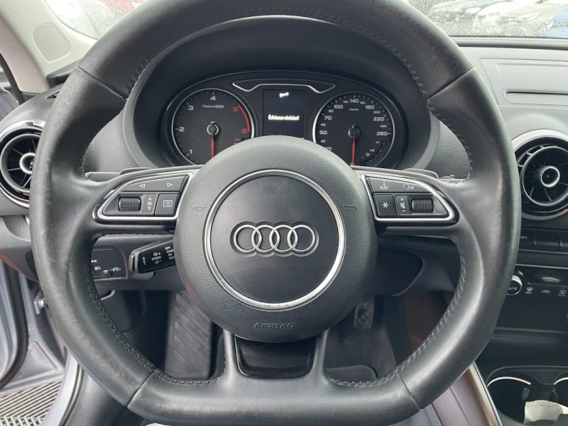 AUDI A3 1.6 TDI 110CH S TRONIC 7   GARANTIE 3/12 MOIS 2015