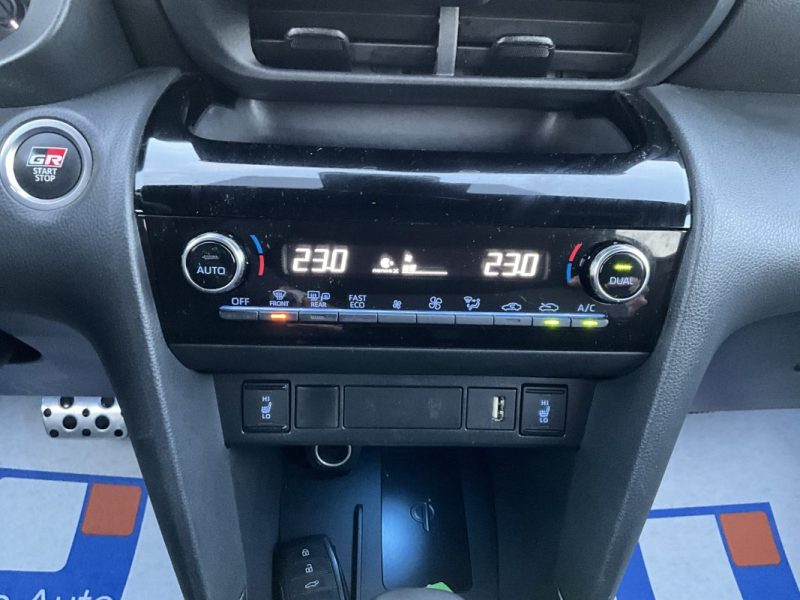 TOYOTA YARIS 1,5 116 CV MY21 GR SPORT HYBRID 2023