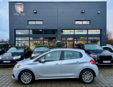 PEUGEOT 208 1.2 PURETECH 110CH ALLURE S&S EAT6 5CV 5P 2015