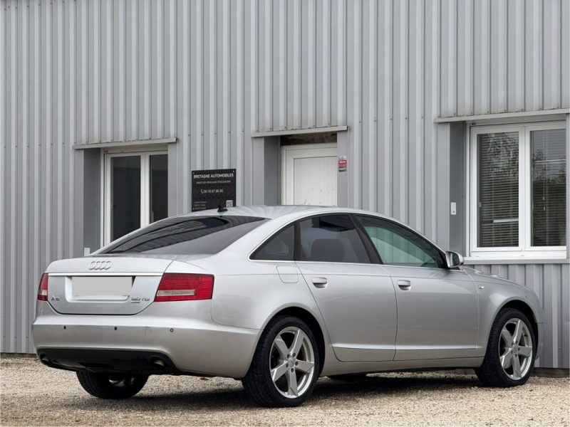 AUDI A6 V6 3.0 TDI 225CV ATTRACTION QUATTRO TIPTRONIC 2004 220 000KM