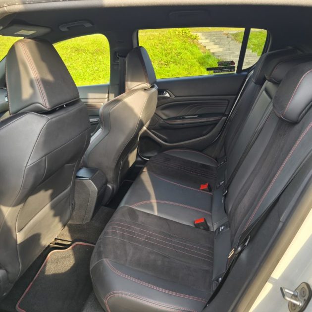 PEUGEOT 308 II 1.6 THP 270CH S&S GTI BY PEUGEOT SPORT 2018