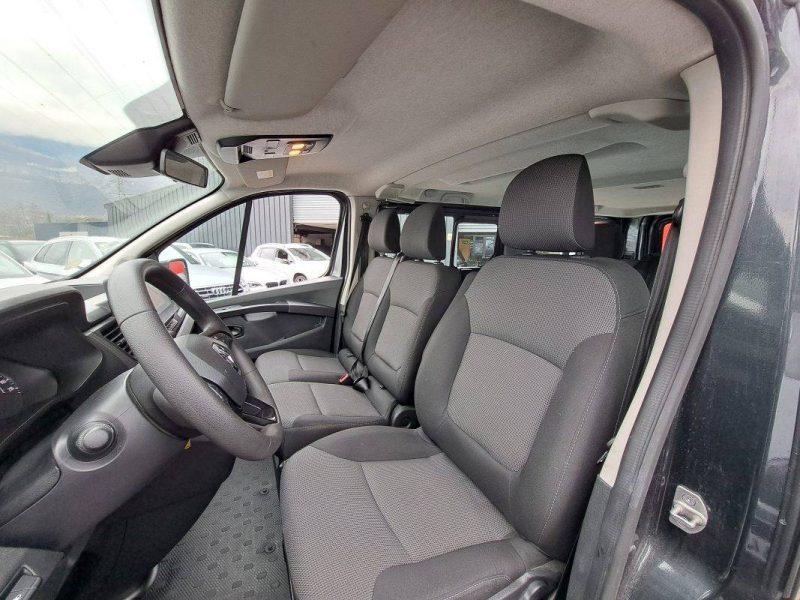 RENAULT TRAFIC  2.0 DCI 150 CV L2H1 9PL ECRAN GPS 