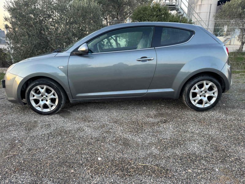 ALFA ROMEO MITO 1.4 ESSENCE 105 Cv DISTINCTIVE