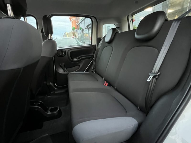 FIAT PANDA 3 III POP 1.2 69 Cv 1ERE MAIN / 10 400 Kms 5 PORTES / CLIMATISATION - GARANTIE 1 AN