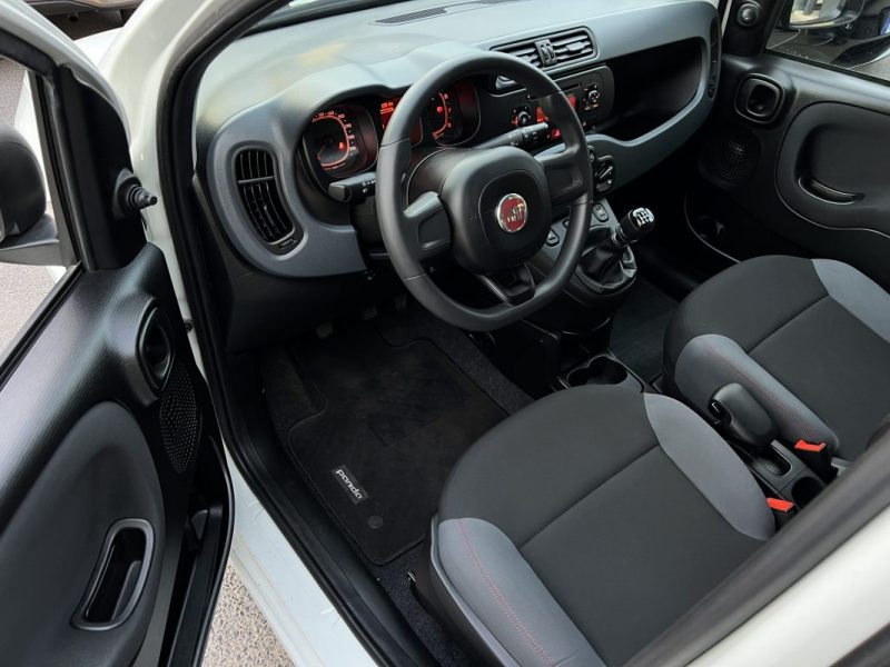 FIAT PANDA 3 III POP 1.2 69 Cv 1ERE MAIN / 10 400 Kms 5 PORTES / CLIMATISATION - GARANTIE 1 AN
