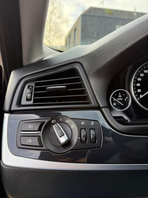 BMW SERIE 5  F11 520d TOURING 184CV EXCELLIS BVA8 2012